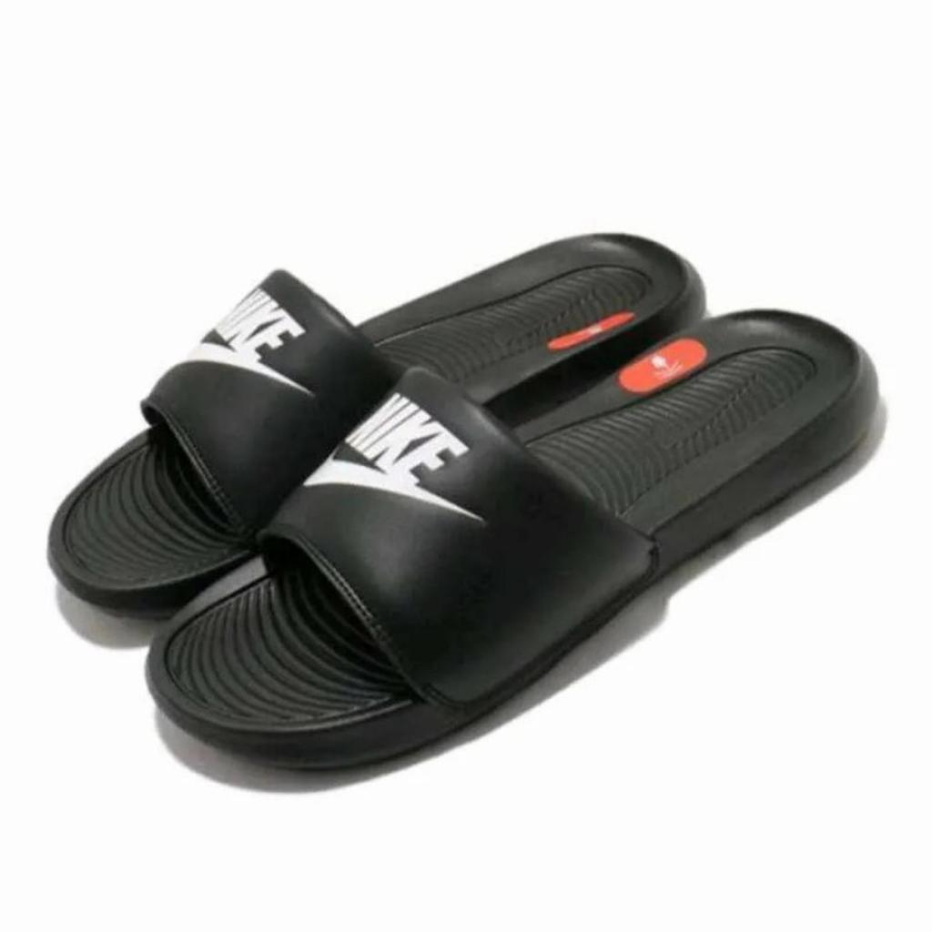 SANDAL VICTORI ONE SLIDE CN9675-002