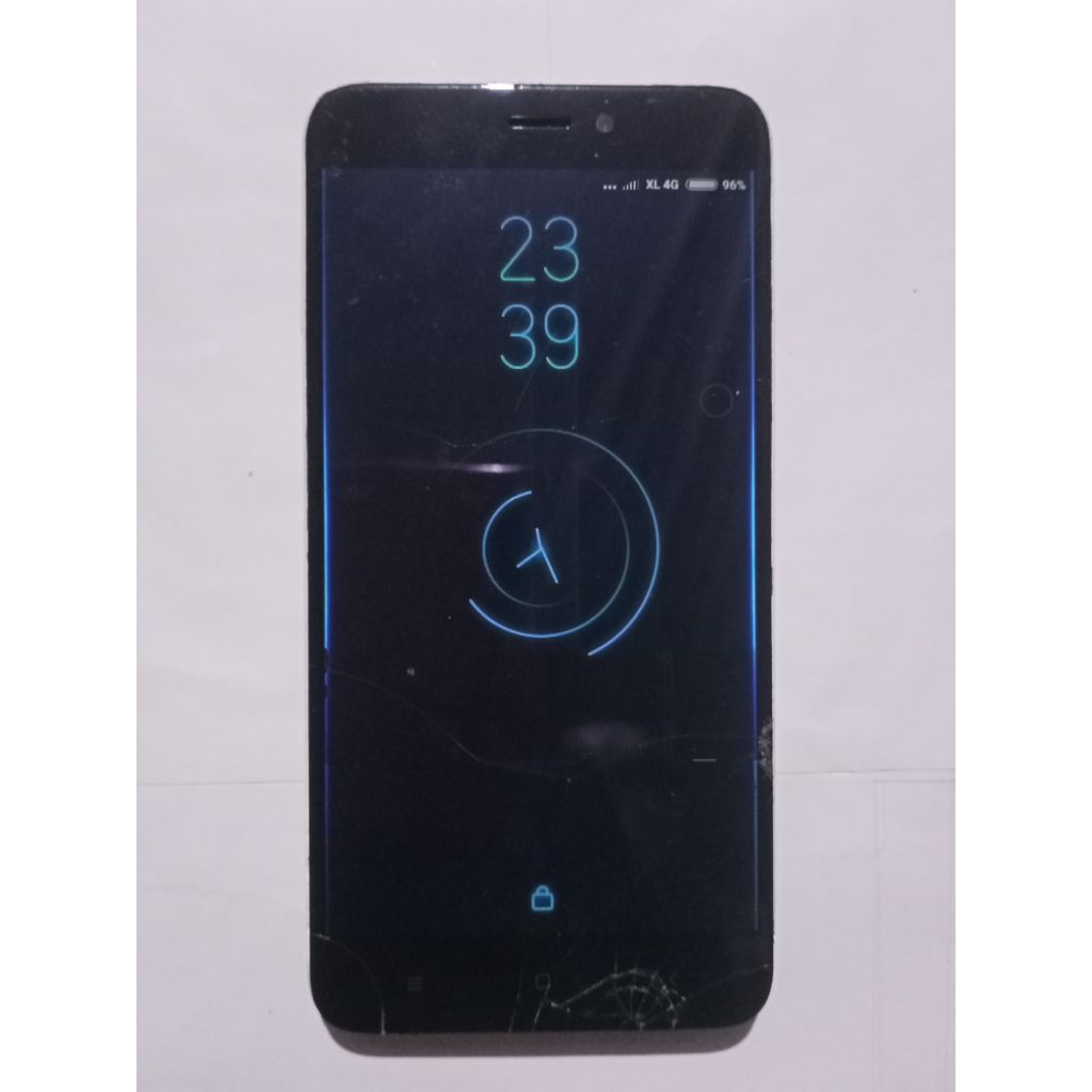 mesin hp Xiomi redmi 4X mesin hidup normal sudah tested unit tidak ada batrei