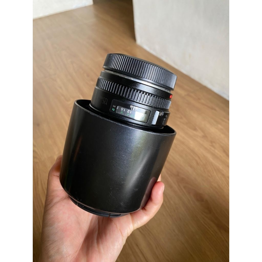 EF 135mm F2