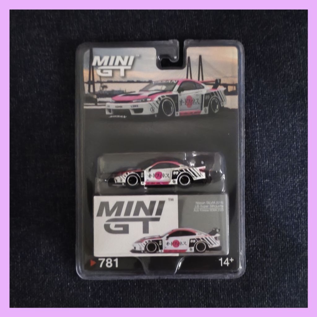 Mini GT NISSAN SILVIA S15 Liberty Walk LB SHILOUETTE blister mulus utuh, ban karet warna Putih Pink 