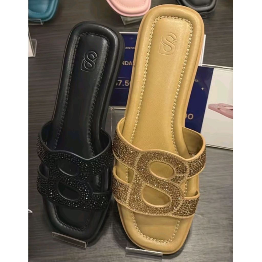 new and sale buttonscarves kefi sandal with crystal -gold 39 bukan preloved