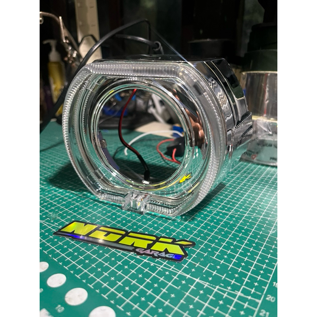 Shroud BMW klasik chrome 3inch AES