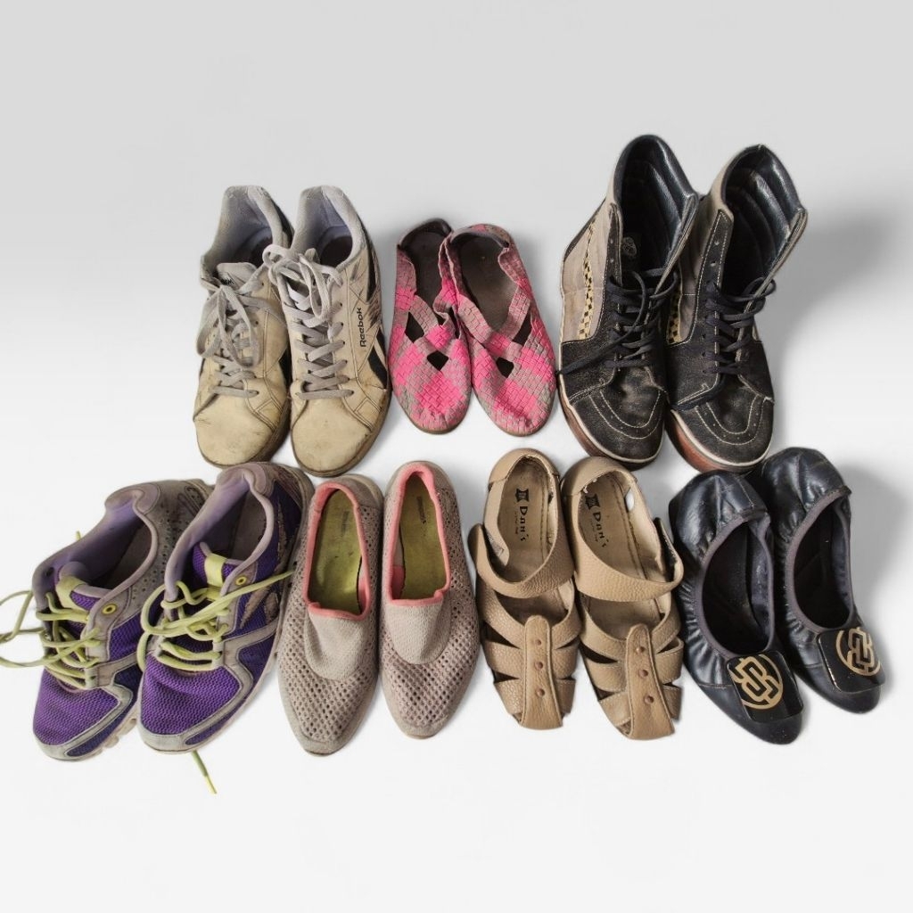 Sepatu Wanita Casual Branded Preloved size 38/39