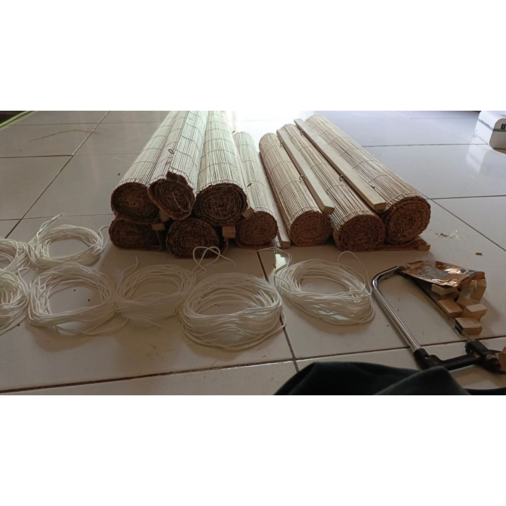 tirai bambu lidi termurah original mudah d pasang. siap pakai