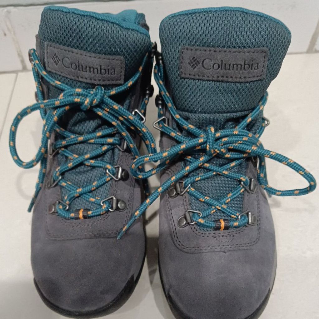 Sepatu Boots Columbia Original Waterproof Size 38 Like New Hiking Gunung Outdoor Wanita Pria