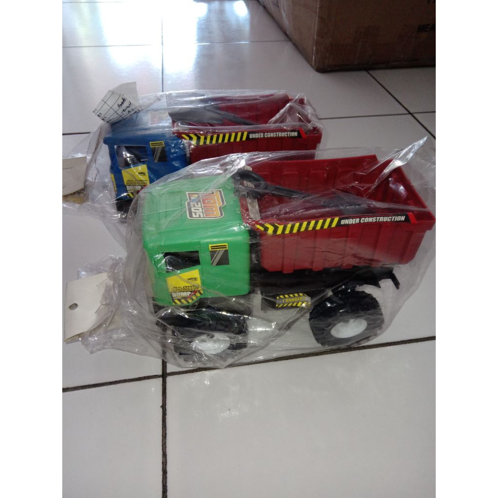 Mainan Anak Truk Pasir Kecil TDM205