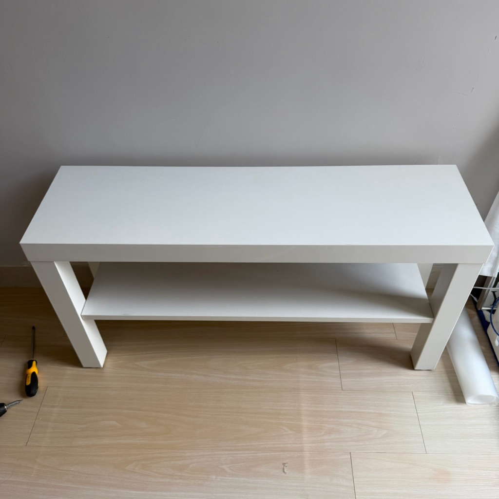 Rak TV IKEA / Meja Minimalis Putih IKEA Preloved