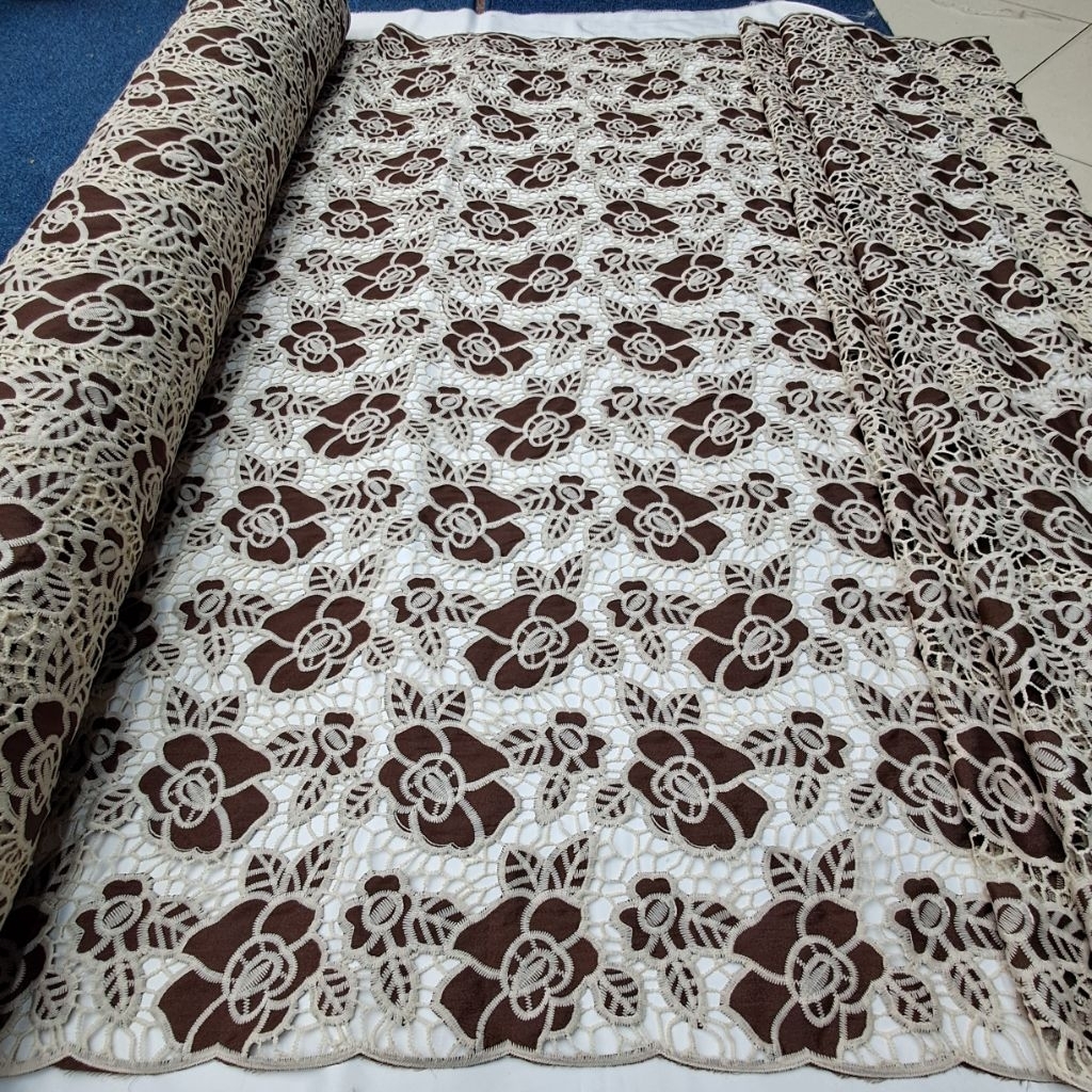 Bahan Kain Prada Bordir Motif Bunga Mawar/Kain Tile Prada Bordir Premium Untuk Bakal Kebaya