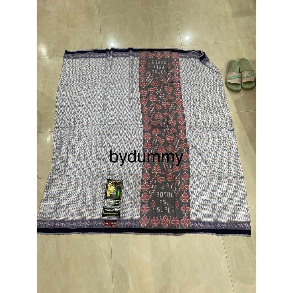 Obral Penghabisan stok sarung tenun handmade goyor jumbo terus kaya ada titik2 lebihan benang memang