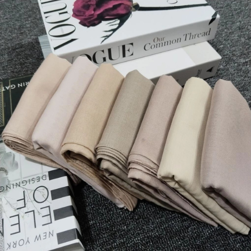 Paris Jadul Premium  Jilbab Paris Daily Hijab Kerudung Segi Empat Polos ( FULL WARNA )