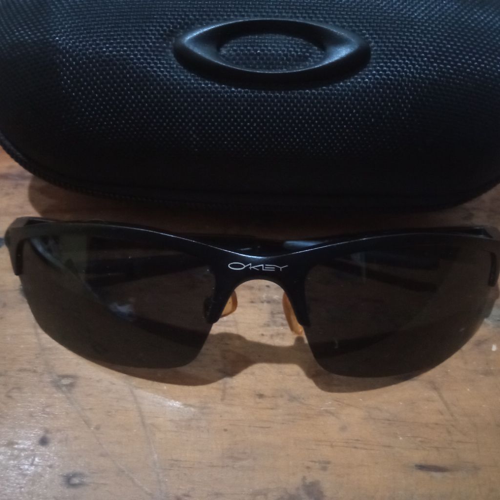 Vintage kacamata Oakley Halfwire 2.0 Black Metal Half Rim Sunglasses Made in USA OA 5009 63 -11 123 