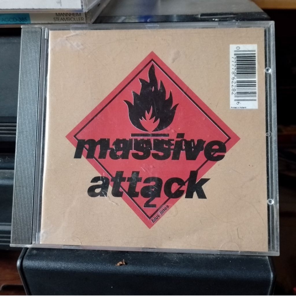 CD Musik:Massive attack-Blue Lines