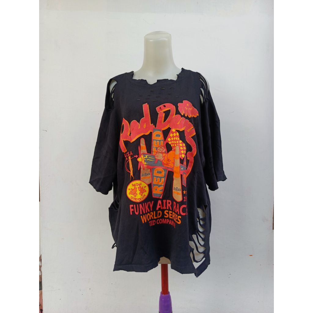 Kaos red Devils Ted company