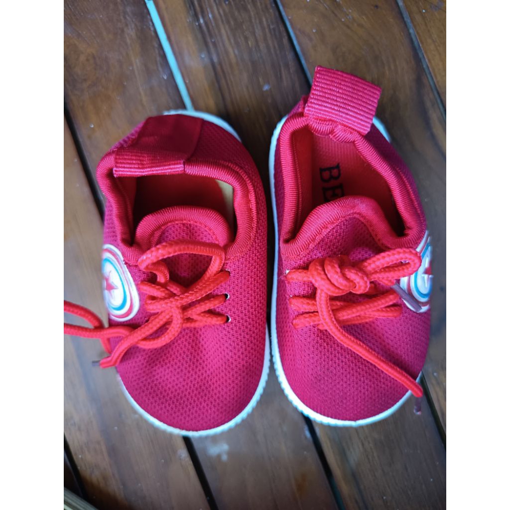 ex kado sepatu bayi
