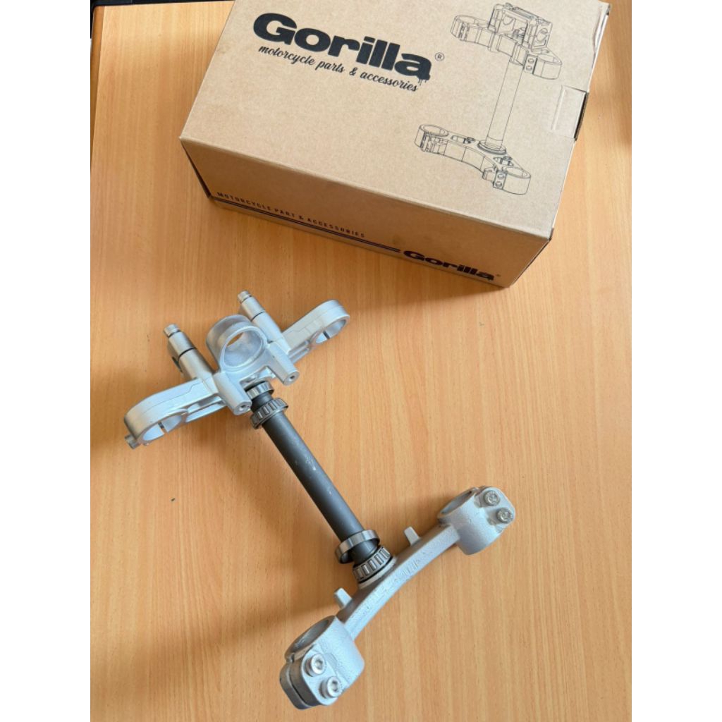 T Shock depan atas bawah set ninja merk gorilla