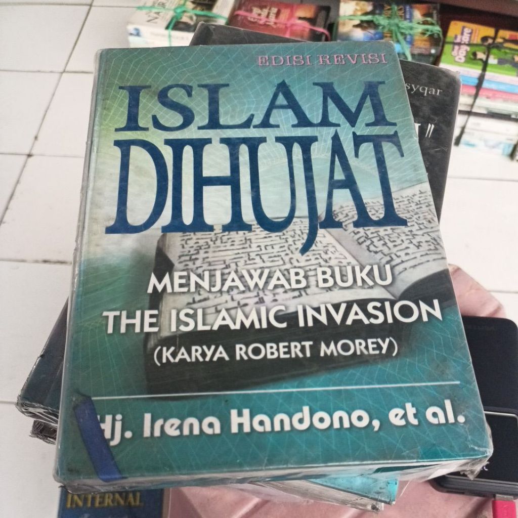 Buku Islam Dihujat