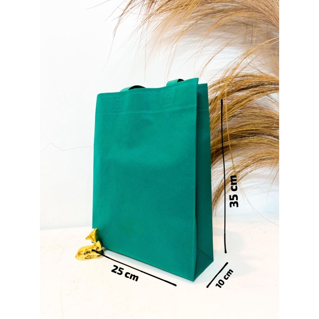 tas spunbond 3D // tas godiebag // uk 25x10x35cm