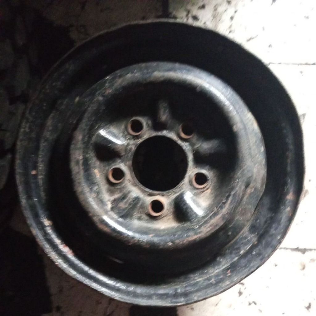 velg ring pcd 114 lubang 5 copotqn second original Mitsubishi T120 colt lp lama