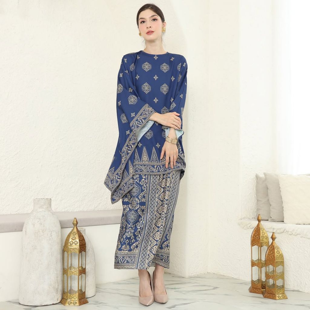 Kebaya Navy | Kebaya Premium | Kebaya Wisuda | Kebaya Modern | Kebaya Wanita | Baju Kurung | Kurung 