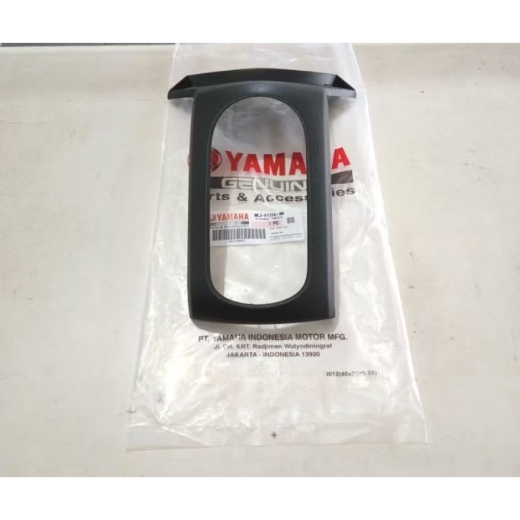 cover tail cover lampu belakang fazio