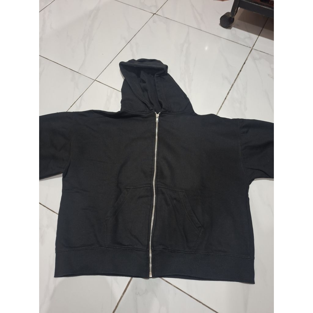 Jaket Hoodie Kupluk Zipper Basic Insurgent Hitam - ukuran M