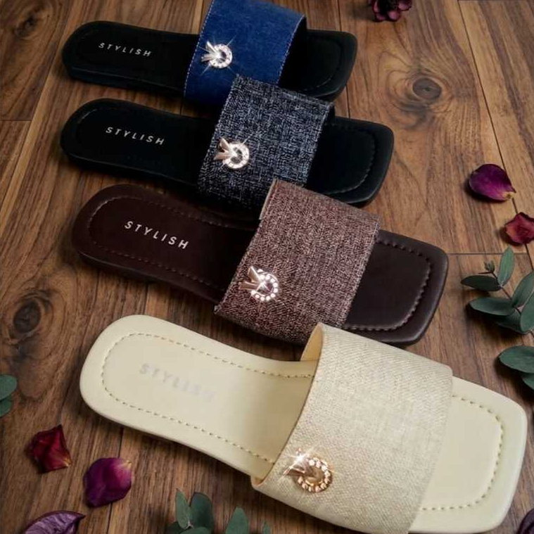 Sandal Wanita  Stylish vierra, Selop, Simpel Elegan  Empuk Anti selip, Ukuran 37-40