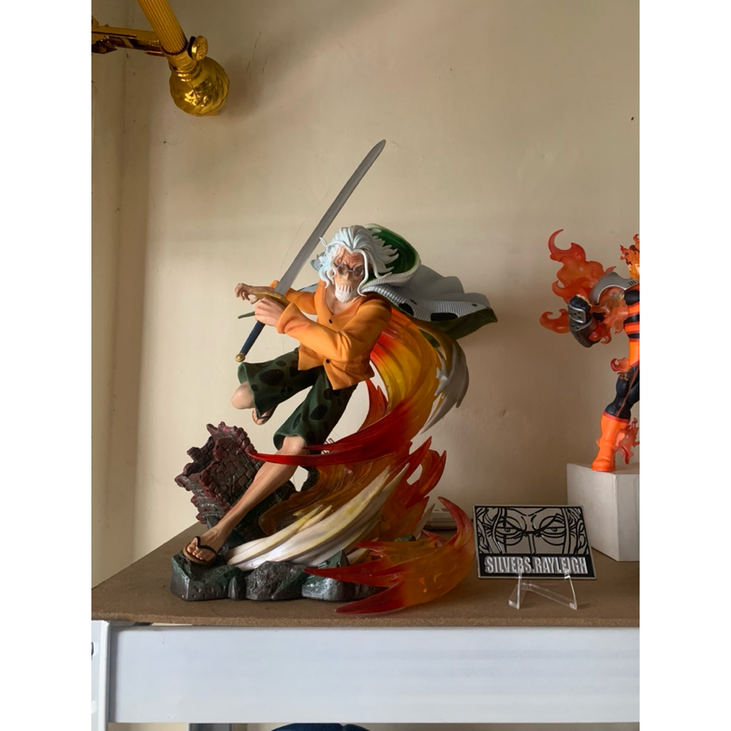 BT Studio Silver Rayleigh recast, one piece figure statue
