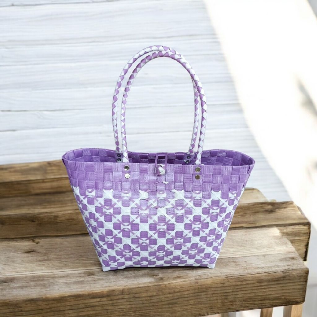 tas anyaman motif bunga, tas anyaman trendy , tas anyaman kekinian, tas anyaman Murah