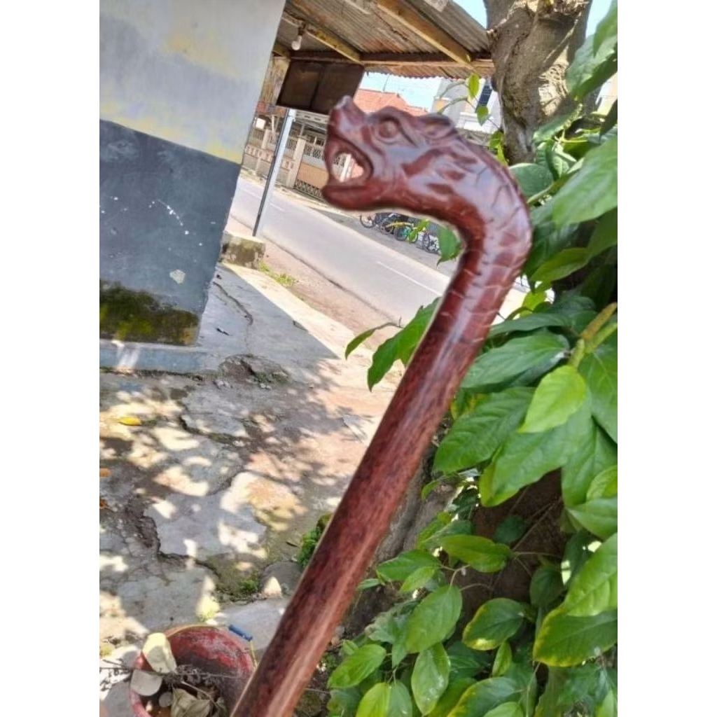 TONGKAT JALAN KAYU GALIH ASEM UKIR MACAN