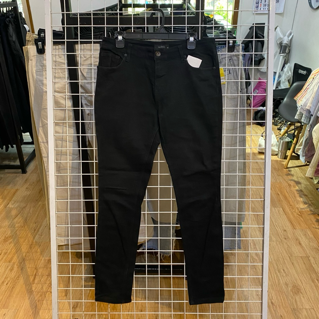 Roshell Stretch Skiny Pants