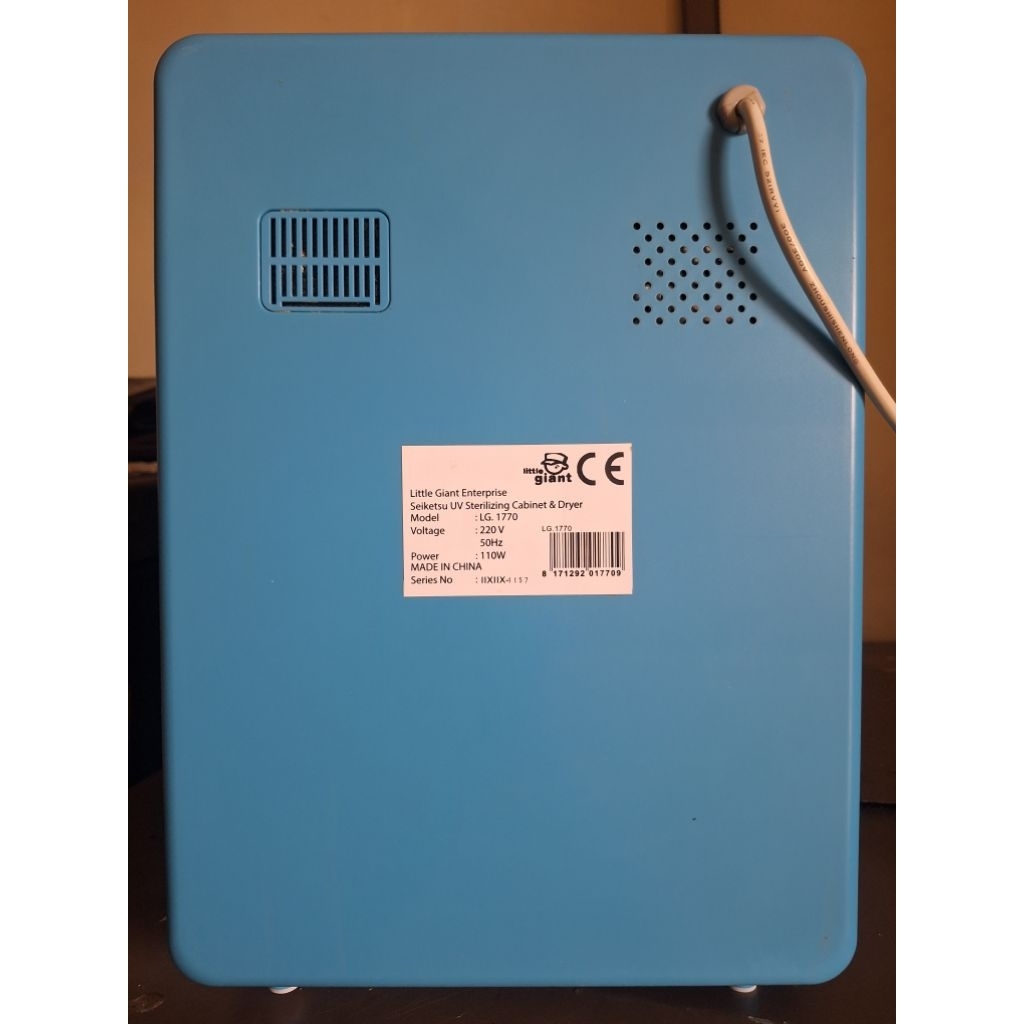 Little Giant Doraemon UV Sterilizing Cabinet and Dryer