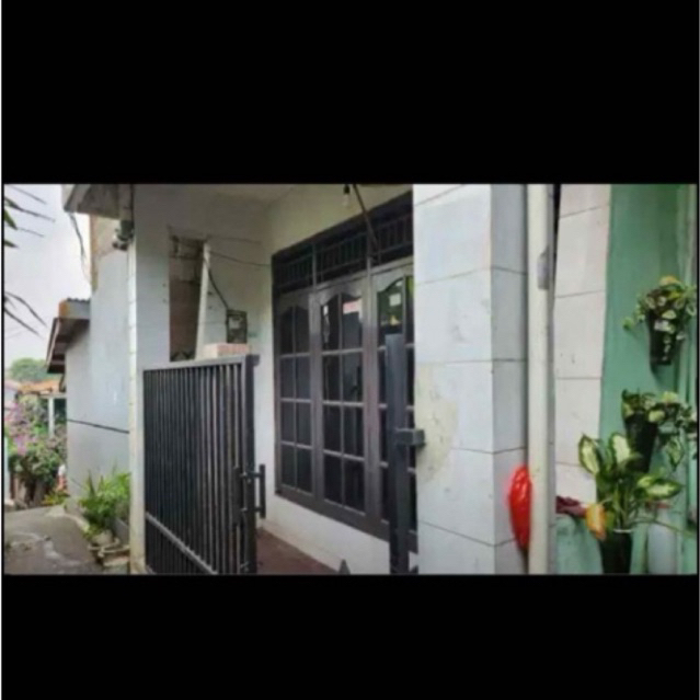 rumah 2 lantai di Jakarta timur bebas banjir