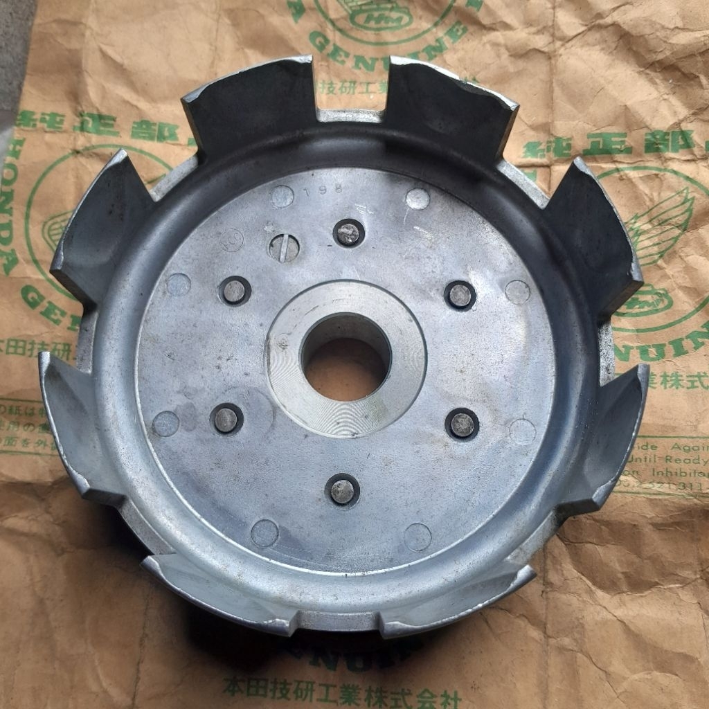 Rumah mangkok kopling honda win 100 original japan