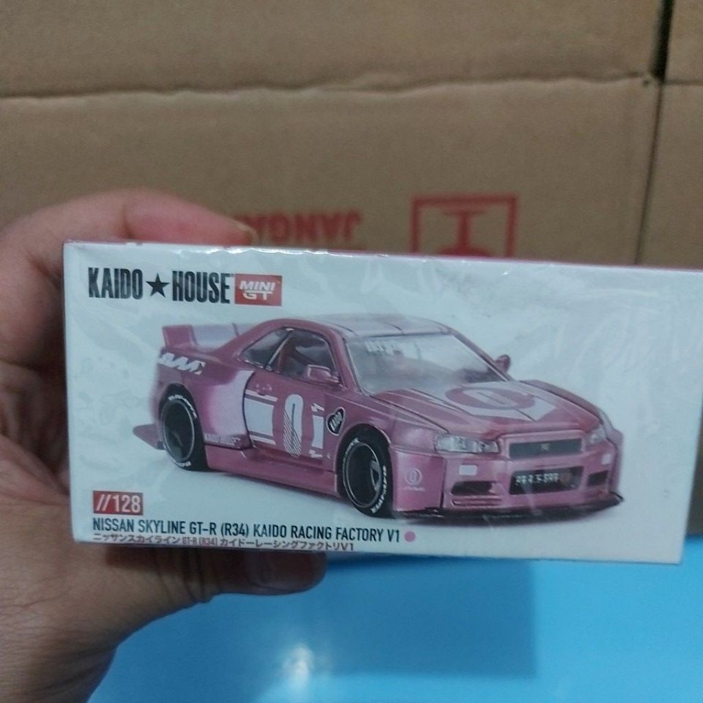 Kaido House Nissan Skyline Kaido Racing Factory Pink V1