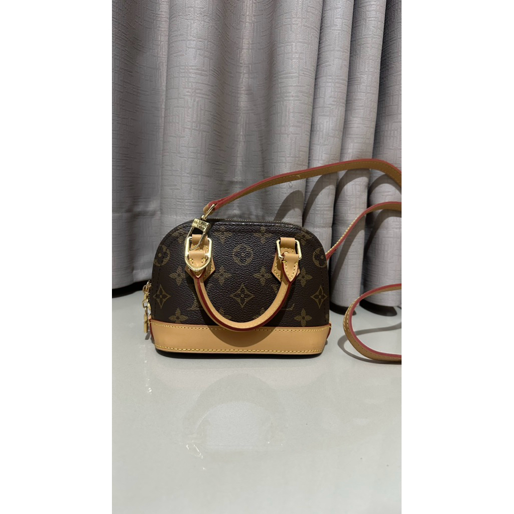 LV alma mini