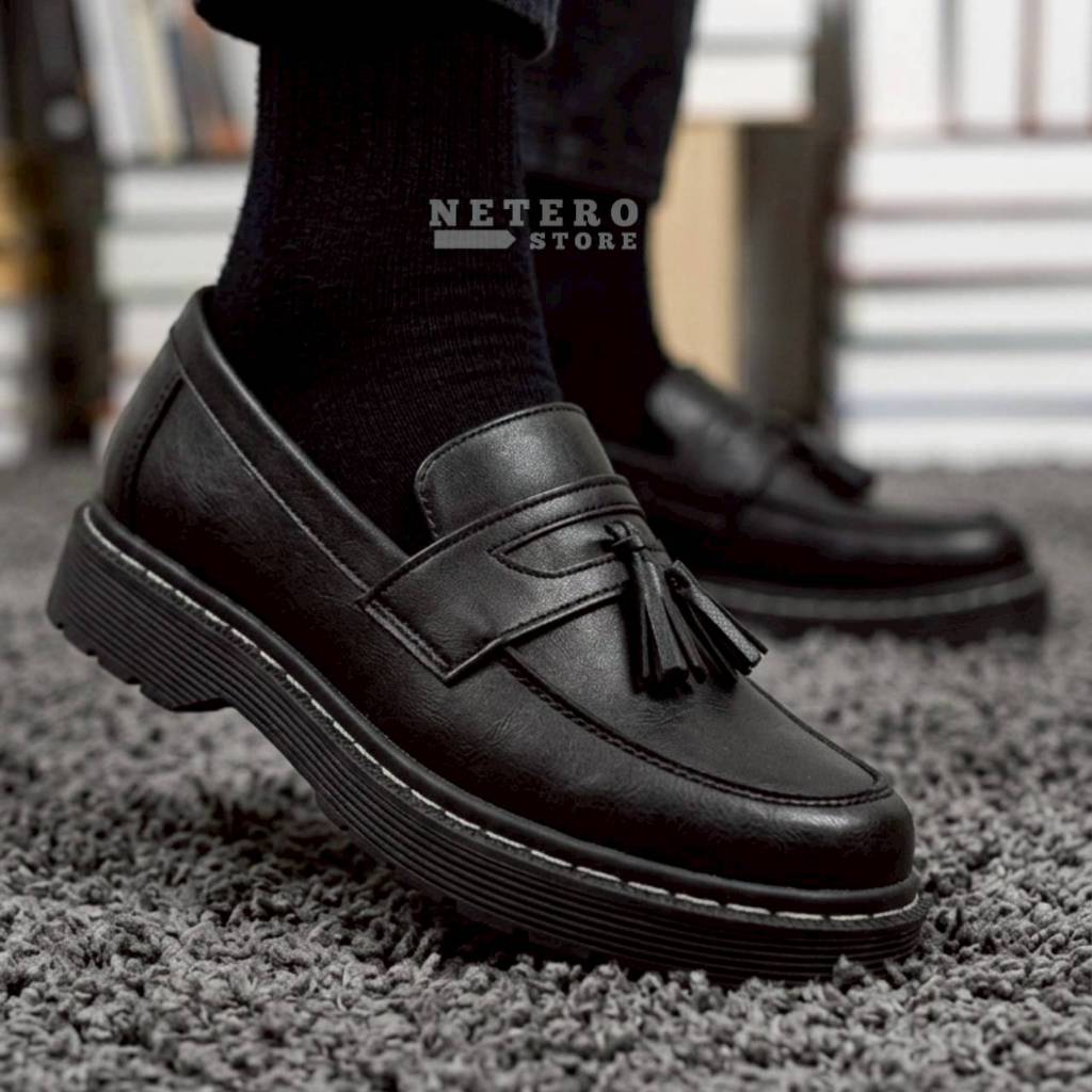 NETERO Sepatu Docmart Pria Loafers Casual Formal Pantofel Hitam Jahitan putih