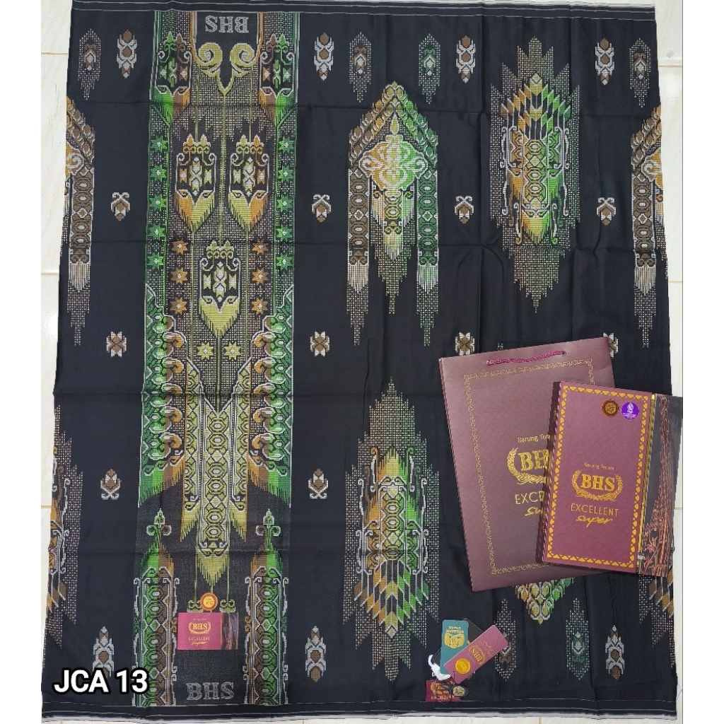 Sarung BHS Jacquard Excellent Super Gold
