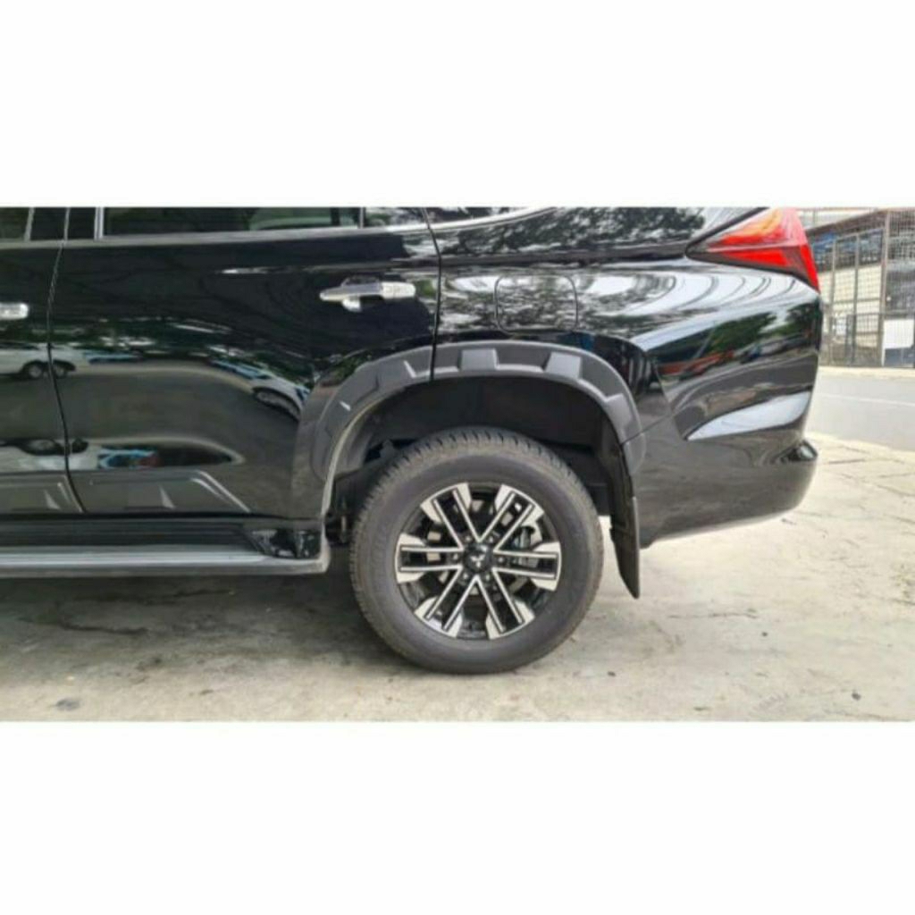over fender rockford pajero sport 2016-2023 satuan