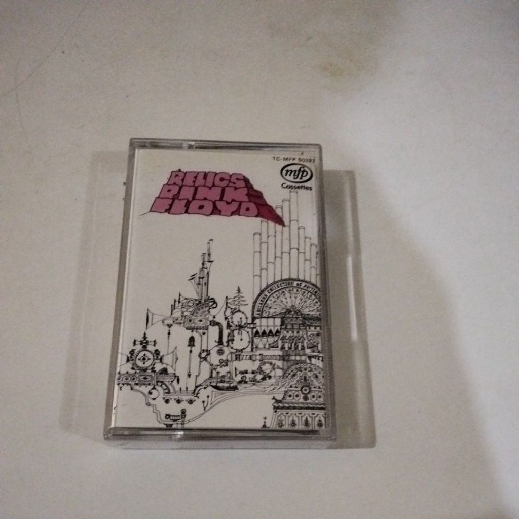 KASET PITA IMPORT PINK FLOYD RELIC