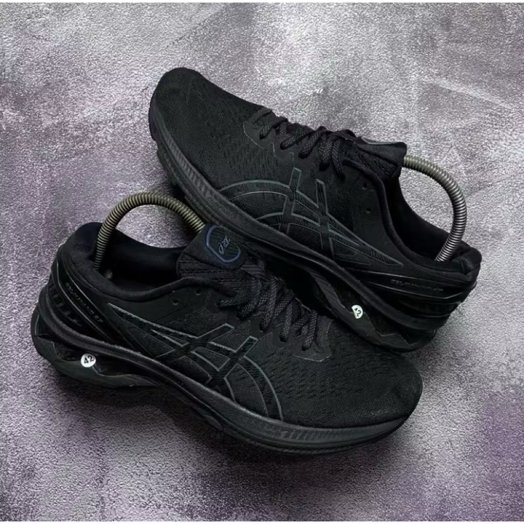 Asics Gel Kayano 27 Triple Black