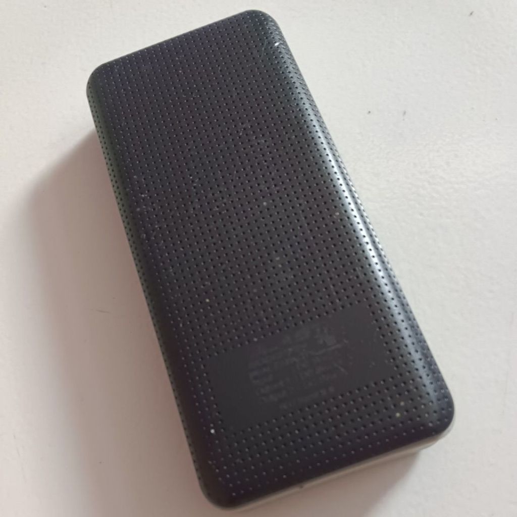 POWER BANK DELCELL MINUS RUSAK