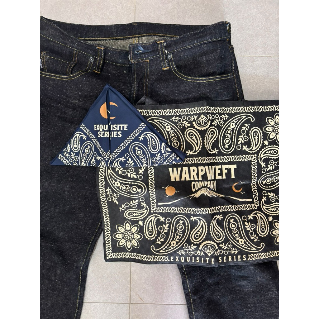 [LIKE NEW] WWCO Kitsune II 21 Oz Size 36