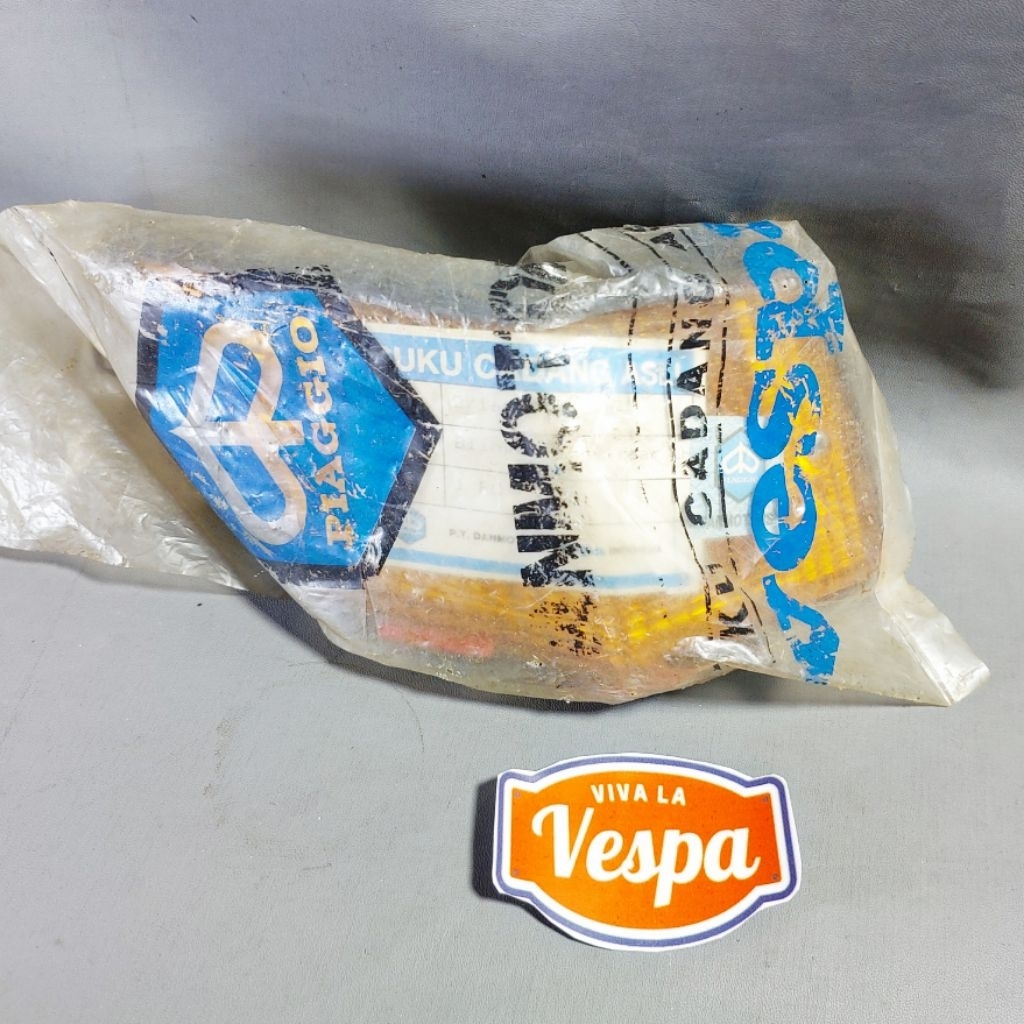 Lampu Sein Belakang Original Danmotor Biru Vespa Excel Exclusive