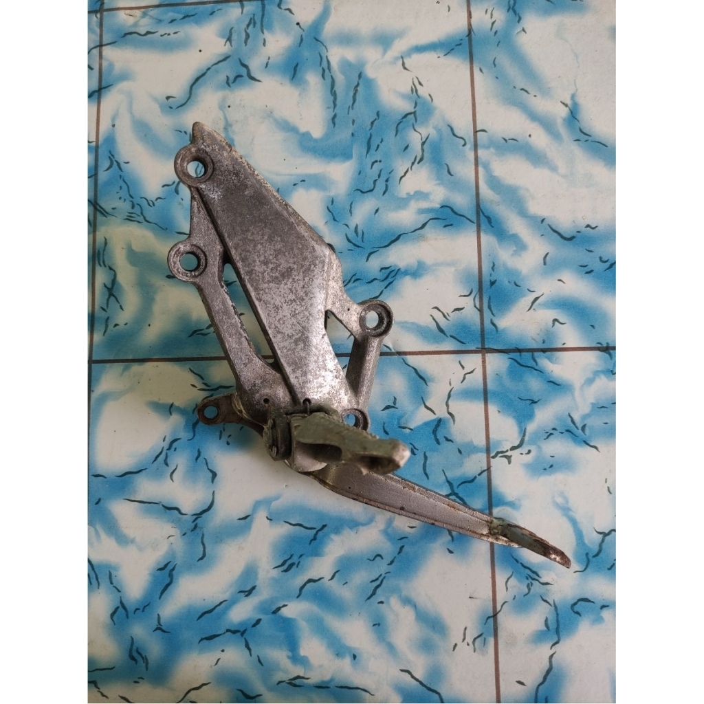 postep fostep depan kawasaki ninja 250FI kanan saja(MINUS)