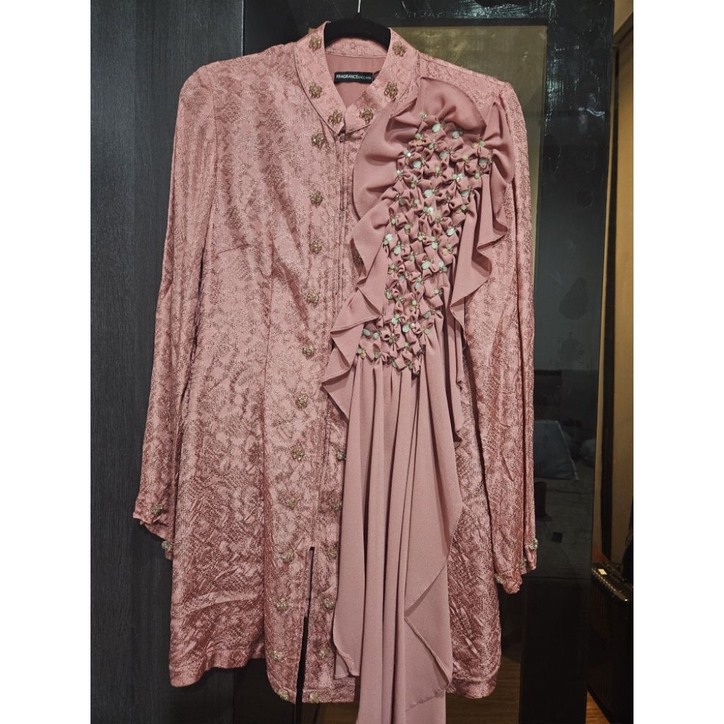 preloved kebaya modern pink kondangan hijab friendly (f.r.a.g.r.a.n.c.e. )
