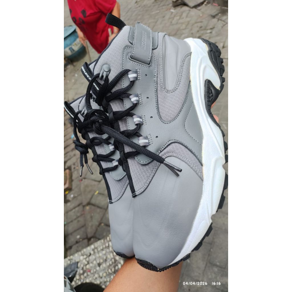 skechers stamina grey size 44