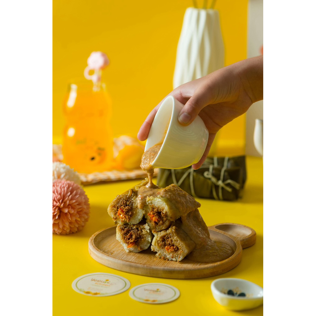 Arem Arem Oncom / Ayam Premium Yeoubi Kitchen Isi 6