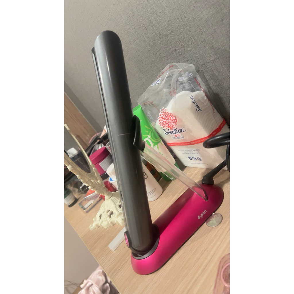 Dyson catokan rambut like new