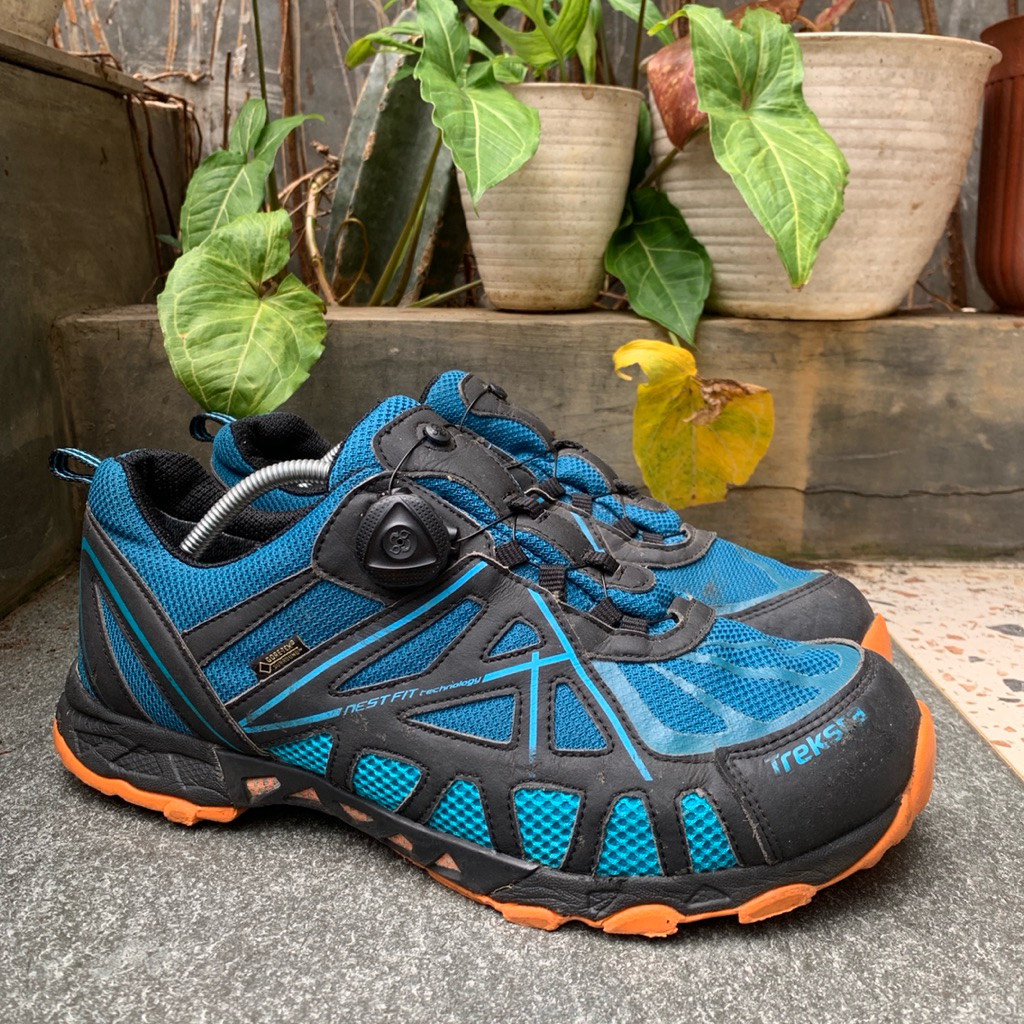Sepatu Outdoor Treksta BOA goretex size 44.5 insole 28.