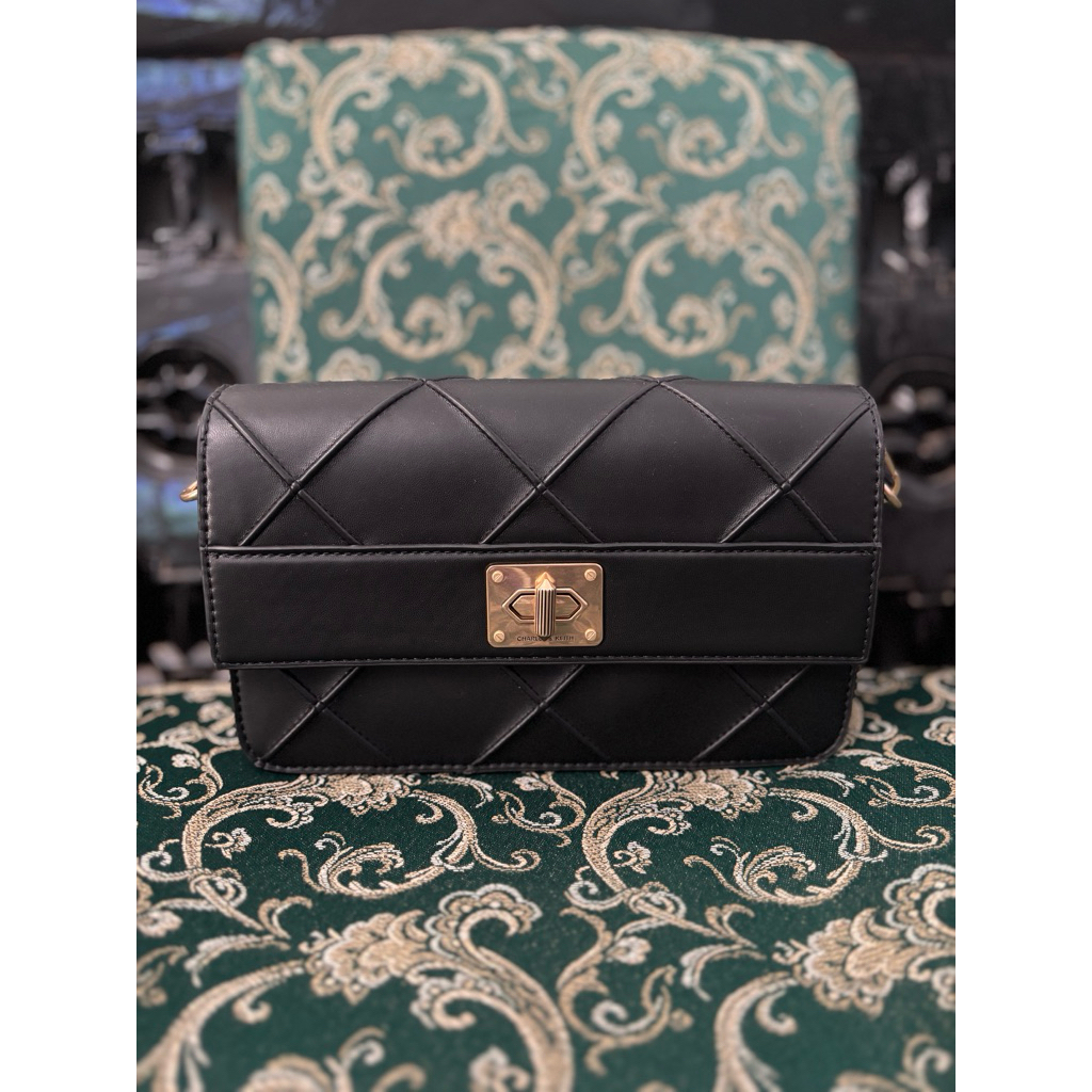 Original Charles & Keith Lattice Quilted Turn-Lock Clutch/Shoulder Bag Black